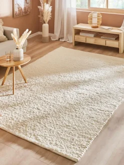 Hillsand|Kibek Clearance